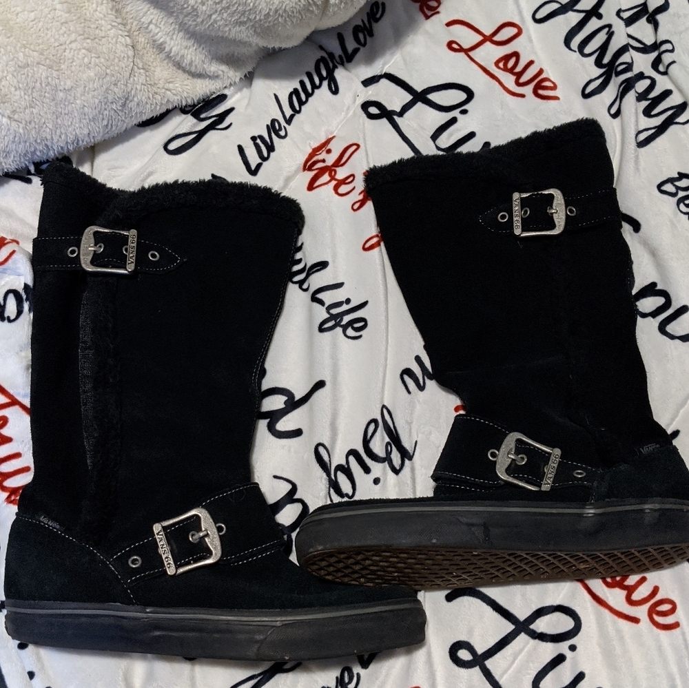 Adorable black buckled vans boots
